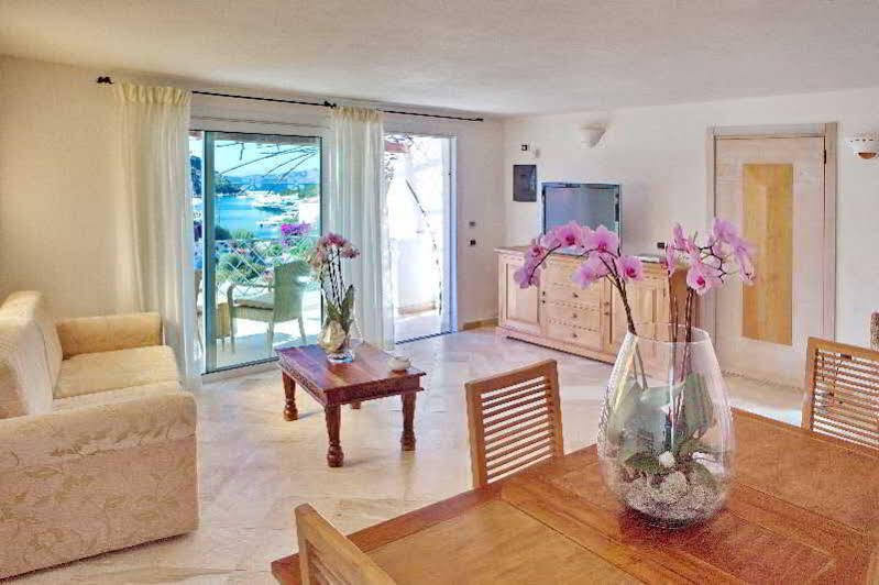 ארזח'ינה Residence Living Poltu Quatu מראה חיצוני תמונה